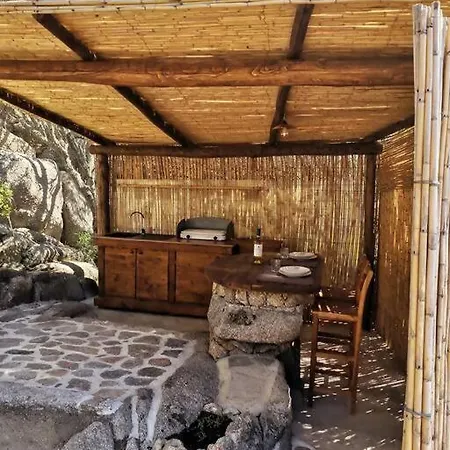 Holiday home Casetta A Caresi Pietre Magiche Santa Teresa Gallura